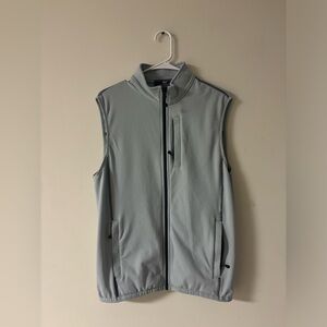 Vineyard Vines Women’s Small Gray Performance Zip Vest Lightweight Layer